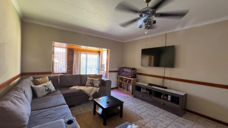 2 Bedroom Property for Sale in Camelot Northern Cape